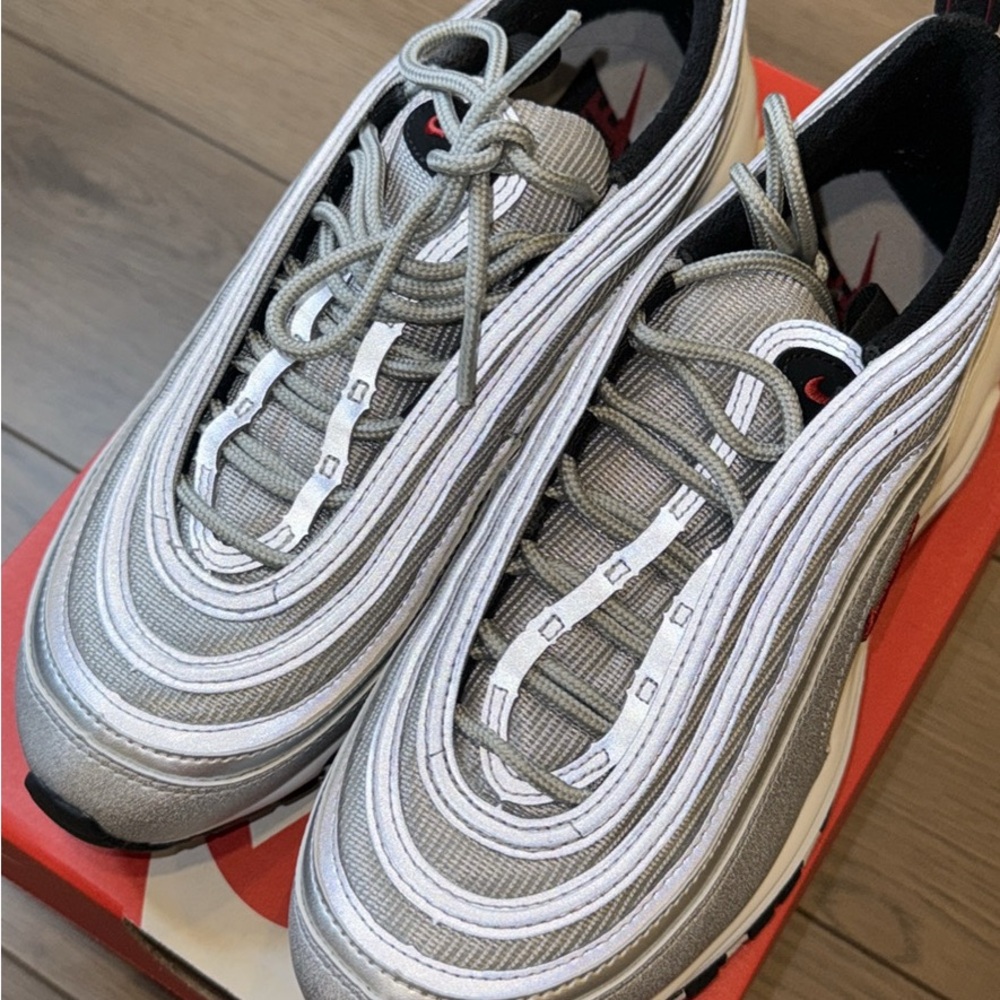 Nike Air Max 97